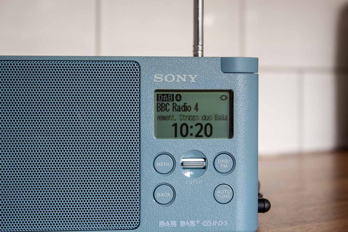 Radio portátil digital Sony XDR-S41D, color Azul