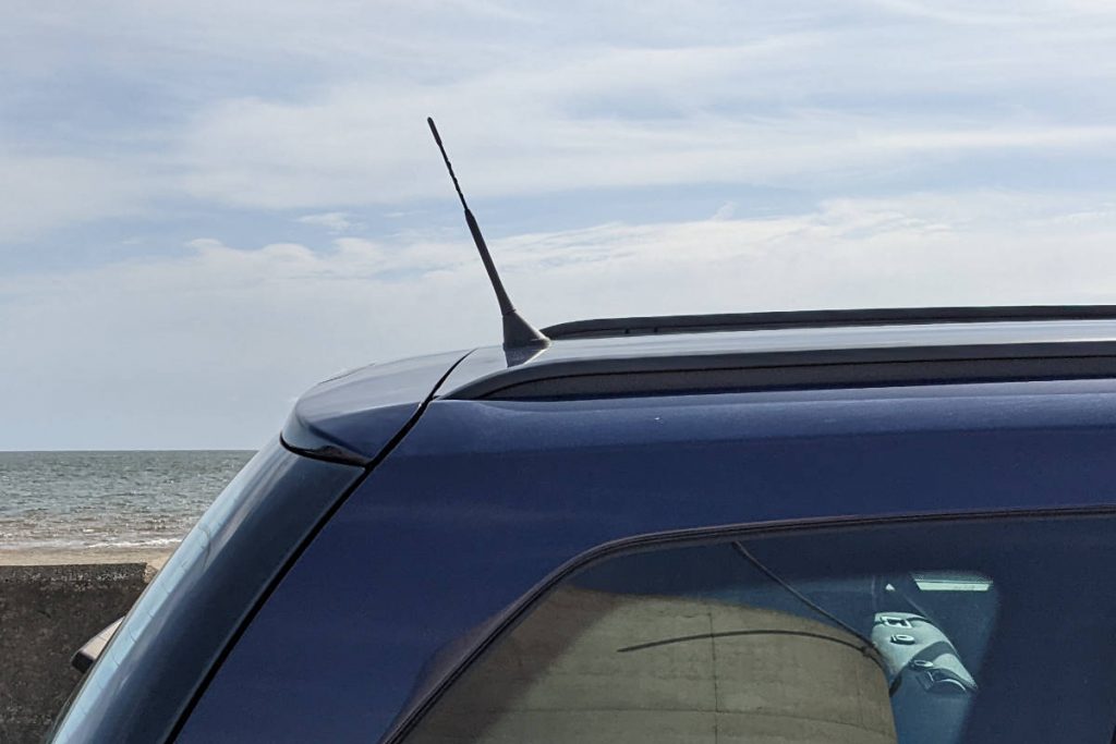 Celsus DAB and FM/FM Car Roof Mount Antenna Review
