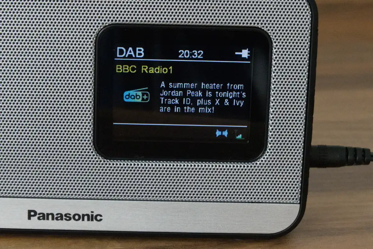 Panasonic RF-D15 Colour Display