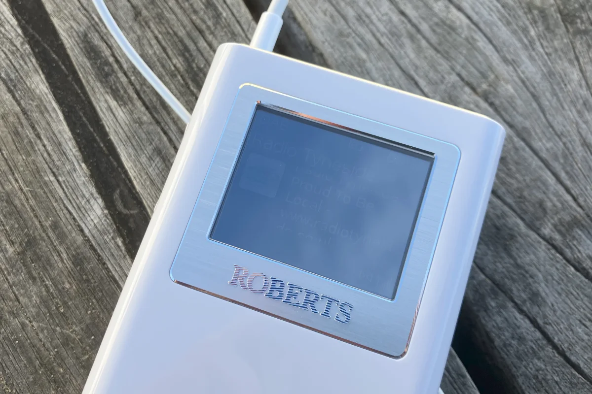 Photo showing difficulty in seeing display in bright conditions